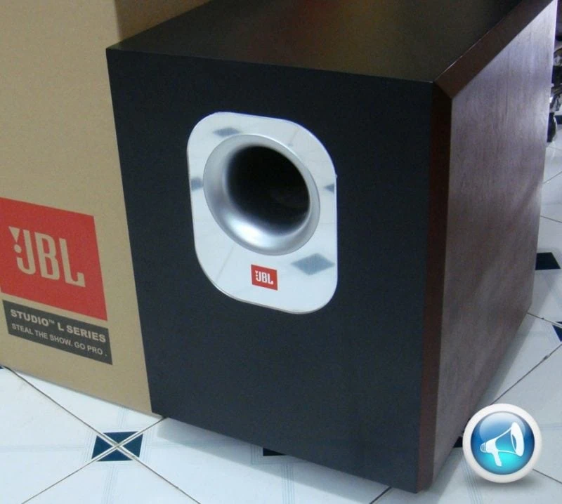 mua loa-sub-jbl-a-835-ii