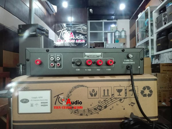 Mặt sau của amply APU 60W dùng cho loa âm trần, loa hôp treo tường Mặt sau của amply APU 60W dùng cho loa âm trần, loa hôp treo tường
