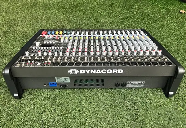 Mixer Dynacord 1600 Nhiều tính năng hiện đại chuyên nghiệp