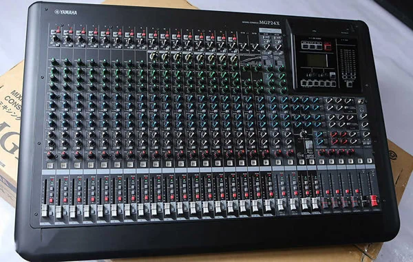 Mixer Yamaha chuyên dùng cho âm thanh sân khấu chuyên nghiệp