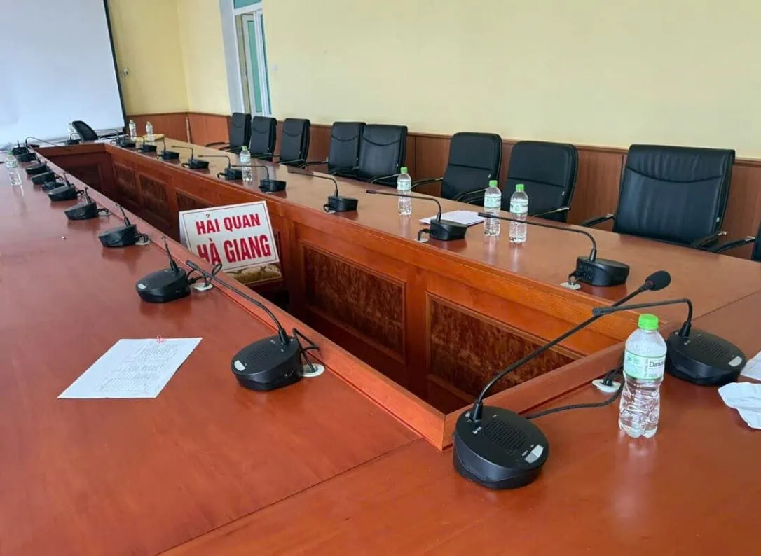 Micro đại biểu TOA TS-692L AS micro hoi nghi toa 692